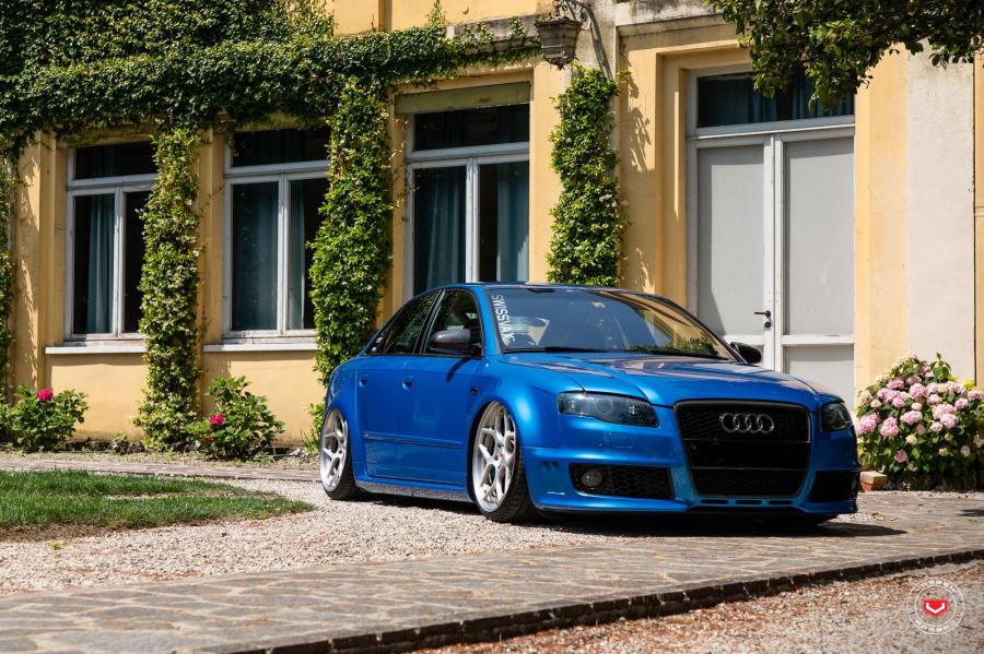  Audi RS4 Sedan on Vossen Wheels (CG-205) 2018 года  (фото 72 из 82)